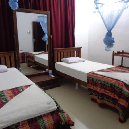 Saranga Holiday Inn Wellawaya Eksteriør bilde
