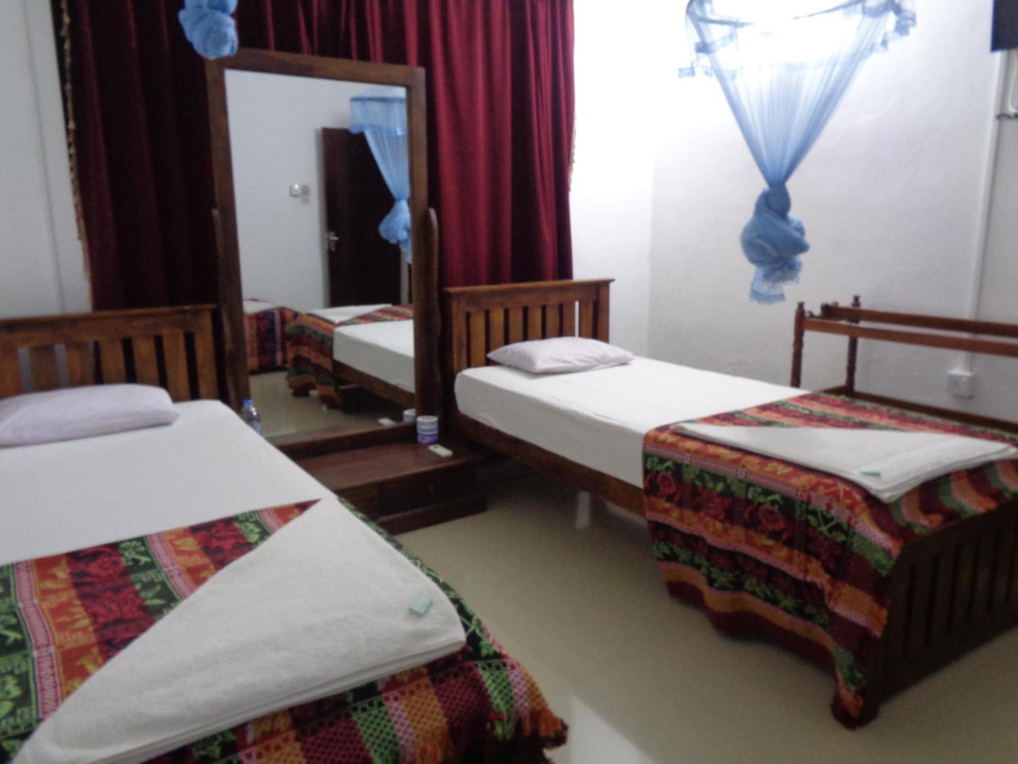 Saranga Holiday Inn Wellawaya Eksteriør bilde