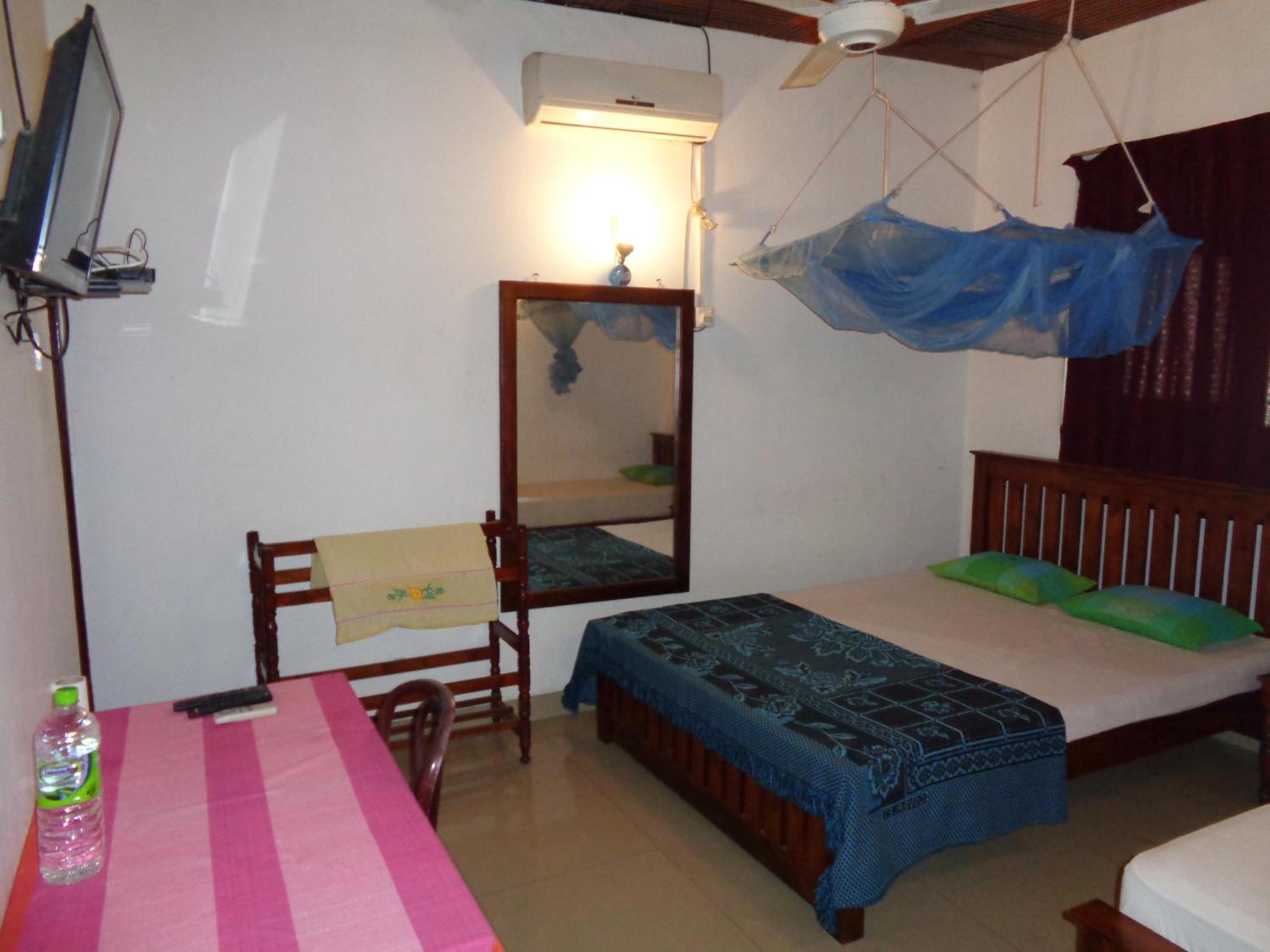 Saranga Holiday Inn Wellawaya Rom bilde